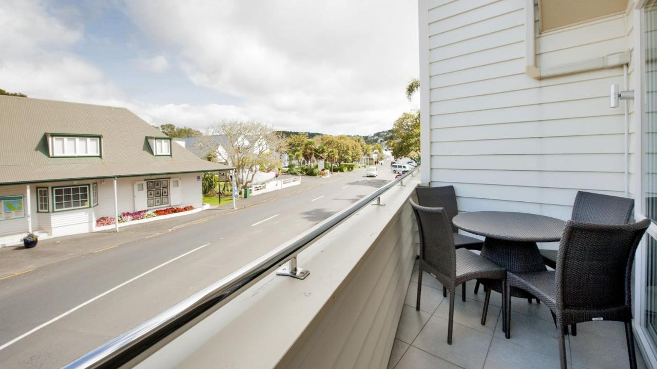 Hananui Lodge And Apartments Russell Exterior photo